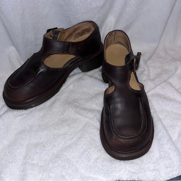 Vintage Dr. Martens Brown Leather Mary Jane’s - Picture 2 of 6